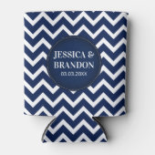 Monogrammed White & Blue Geometric Zigzag Chevron Blikjeskoeler (Voorkant)