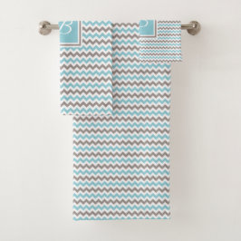 Monogrammed White Blue Gray Chevron Bad Handdoek