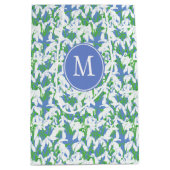 Monogrammed White Snowdruppels op Soft Blue Medium Cadeauzakje (Voorkant)