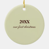 Monogrammed Wreath - Onze eerste kerst Keramisch Ornament (Achterkant)
