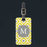 Monogrammed Yellow Grey Diamonds Ikat Pattern Bagagelabel<br><div class="desc">Stijlvol en stijlvol design biedt een kleurrijk en trendy ruitenikatpatroon.</div>