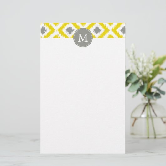 Monogrammed Yellow Grey Diamonds Ikat Pattern Briefpapier (Staand voorkant)
