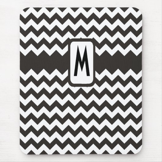 Monogrammed Zigzag Mousepad: Zwarte, witte Chevron Muismat (Voorkant)