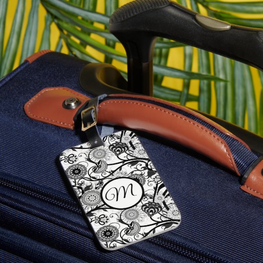 Monogrammed zwart-wit bloemen Abstract Bagagelabel (Voorkant Insitu 1)