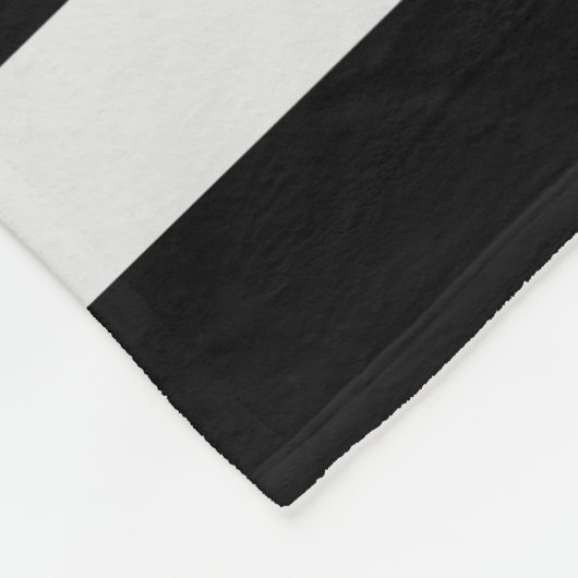 Monogrammed Zwart & Wit Stripes Fleece Deken (Hoek)