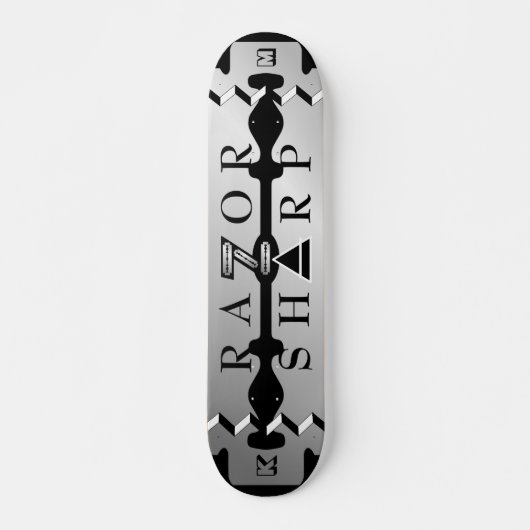Monogrammed Zwarte & Zilver Razor Sharp Skateboard (Voorkant)