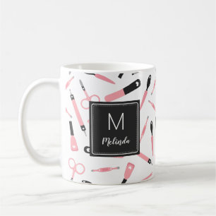 Monogrammen Cute Pink Manicurist Tools Pattern Koffiemok