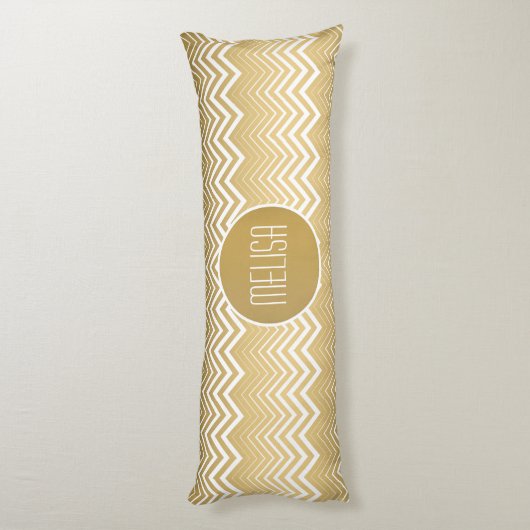 Monogrammen goud en witte zigzag Chevron Lichaamskussen (Achterkant (Verticaal))