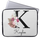 Monogrammen Initiaal K Roze Boho Floral Laptop Sleeve (Voorkant)