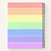 Monogrammen pasta-regenboogkleurige strepen notitieboek (Achterkant)