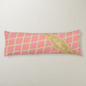 Monogrammen roze en goudrooster lichaamskussen (Achterkant)
