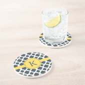 Monogrammen van houtskool en wit quatrefoliepatroo zandsteen onderzetter (Zijkant)