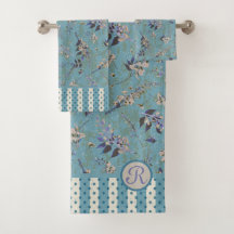  monogrammen van met Wisteria Tossed Flowers