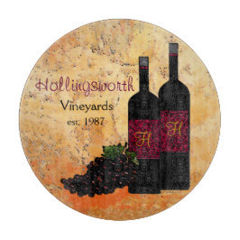 Monogrammen van wijnflessen en -druiven snijplank