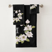 Monogrammen zwarte Magnolias-handdoekset Bad Handdoek (Insitu)