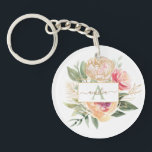 Monogramnaam Peony en Gold Flowers Sleutelhanger<br><div class="desc">Deze aanpasbare, aanpasbare sleutelring is ontworpen om te coördineren met het collectie van Peony en Gold Bloom en biedt tal van roze en gouden pony's met een groene loof. Klik hierboven op de knop "AANPASSEN" voor een geavanceerdere aanpassing van dit ontwerp. Opmerking: goudfolie is een gedrukt effect en niet een...</div>