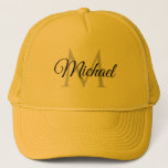 Monogramnaam voor vrouwen voor mannen Unisex Trucker Pet<br><div class="desc">Monogrammed name for Women for Men Sjabloon Unisex Elegant Trendy Yellow Trucker Hat.</div>