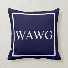 Monogramtekst aanpassen op blauw van de marine kussen