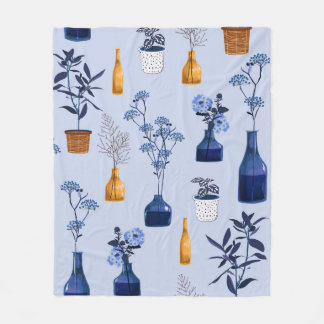 Monoton van moderne bloemen en vaas, pot met bot fleece deken