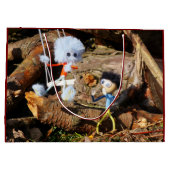 Monster Fubby op schommel. Groot Cadeauzakje (Achterkant)