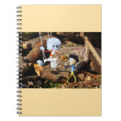 Monster Fubby op schommel. Notitieboek (Voorkant)