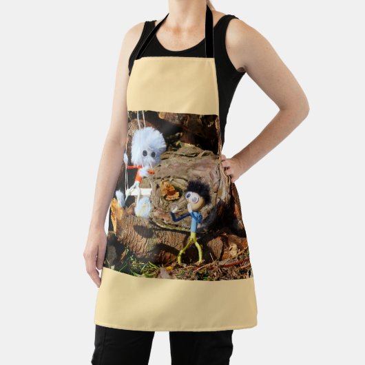 Monster Fubby op schommel. Schort (Insitu)