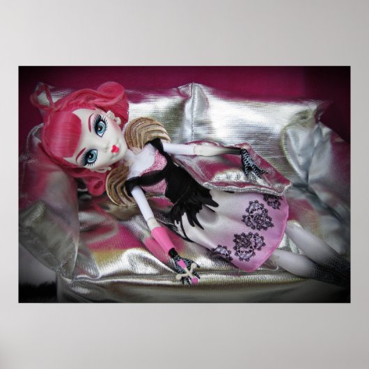 Monster High C.A. Cupid Doll Valentijnsdag Poster (Voorkant)