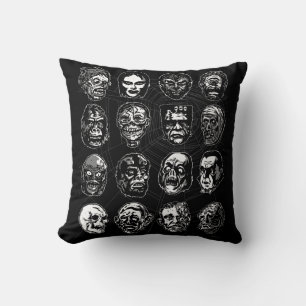 Monster Masks Sierkussen – Retro Horror Portret