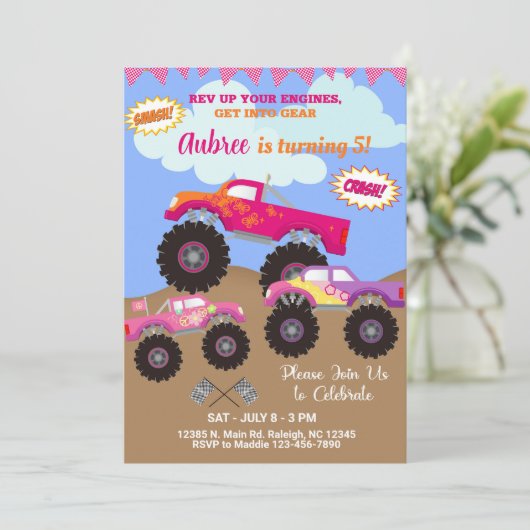 Monster transporteert een roze uitnodiging voor de (Staand voorkant)