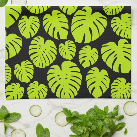 Monstera-bladeren in Lime Green en zwart Theedoek (Gevouwen)