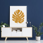 Monstera Leaf Natuur Tekening in mosterdgeel Poster<br><div class="desc">Een modern,  minimalistisch,  botanisch ontwerp van een tropisch monstera deliciosa-blad in een trendy gouden amberkleurige kleur.</div>