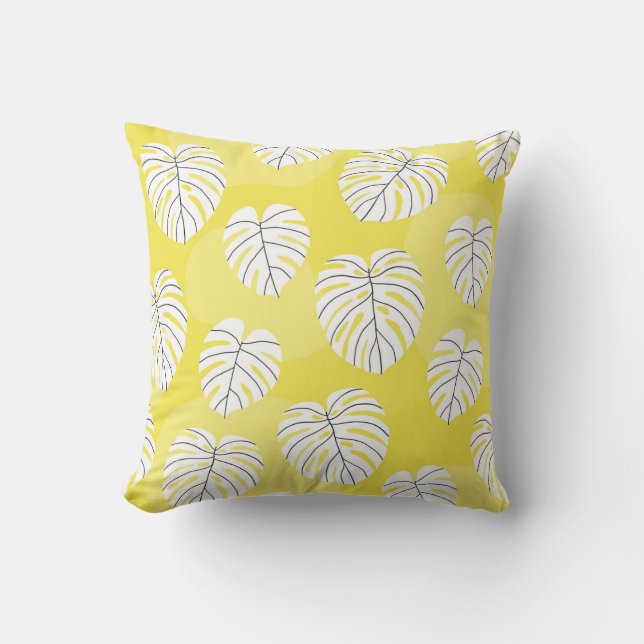 Monstera leaves, bright yellow background. kussen (Voorkant)
