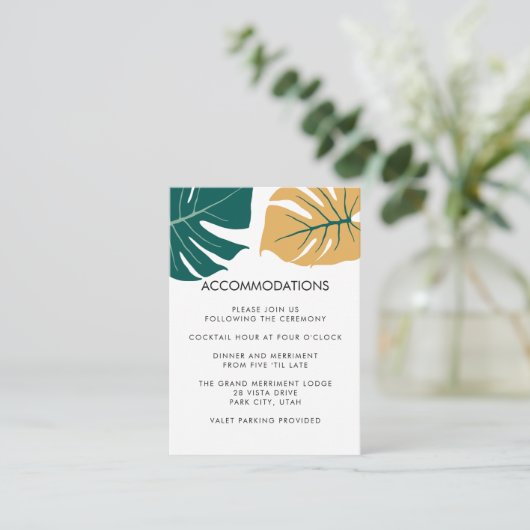 Monstera Yellow | Bruiloft hotelaccommodatie Informatiekaartje (Staand voorkant)