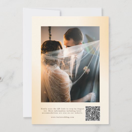 Monsterminimalistisch Cream Typografie Foto Wedden Kaart (Achterkant)