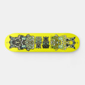 Monsters Totem Persoonlijk Skateboard (Horizontaal)