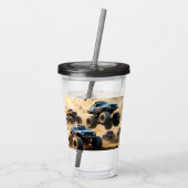 Monstertrucks racen in de woestijn, acryl drinkbeker (Achterkant)