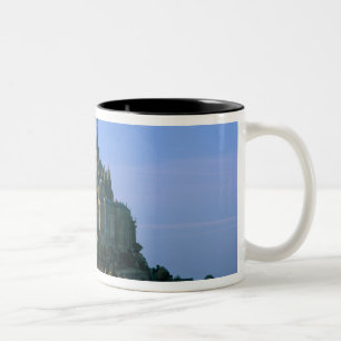 Mont St Michel, Manche, Normandië, Frankrijk Tweekleurige Koffiemok