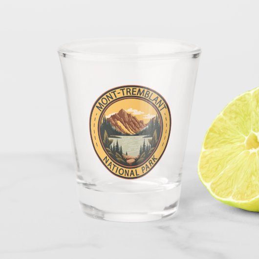 Mont-Tremblant National Park Canada Badge Shot Glas (Voorkant)