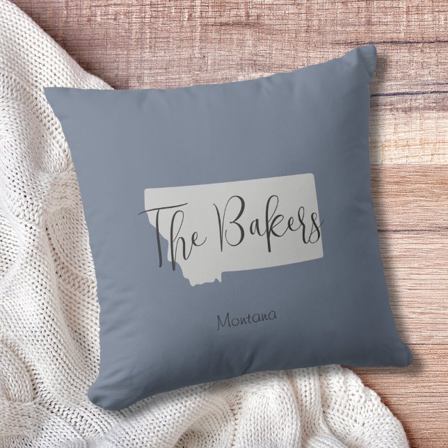 Montana State Familienaam Sierkussen (Show pride for your state and personalize it!  "love makes this house a home in <your state>")