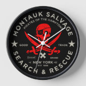 Montauk Salvage Co. Pirate Clock (Voorkant)