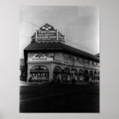 Montclair NJ Three Crowns, , 1945 Poster (Voorkant)