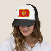 Montenegro Vlag Hoed Trucker Pet (In situ)