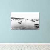 Monterey, CA - Bay met honderden houten boten Canvas Afdruk (Insitu (Houten vloer))