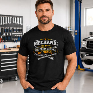 Monteur Overdag Probleemoplosser 's Nachts T-shirt