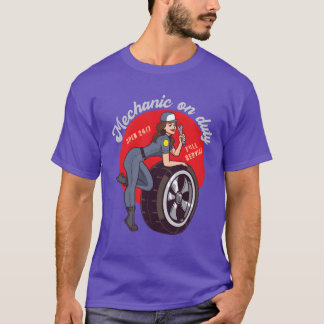 Monteur van Dienst Herstel meisje auto reparatie w T-shirt