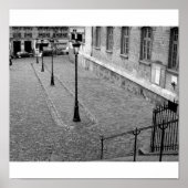 Montmartre Courtyard Poster (Voorkant)