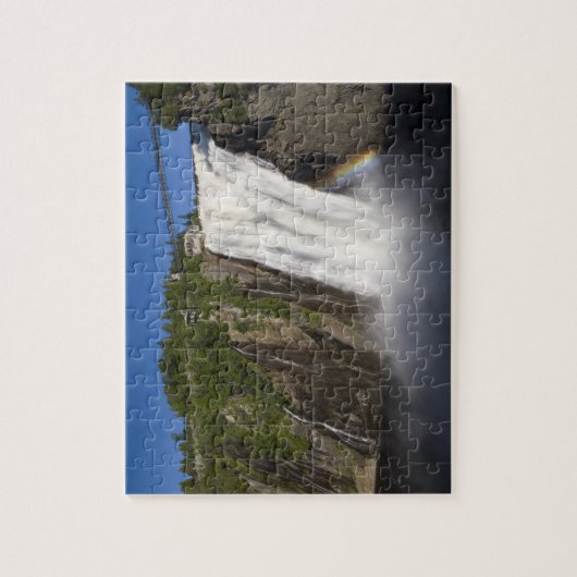 Montmorency Herfsten in de buurt van Quebec City. Legpuzzel (Verticaal)