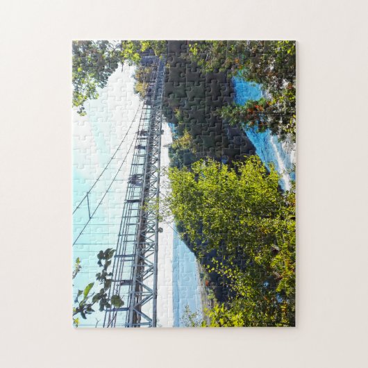 Montmorency-waterval in Quebec. Legpuzzel (Verticaal)