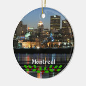 Montreal silhouet met groene en rode hulst keramisch ornament (Links)