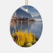 Montreux, Zwitserland, het mooie meer van Genève U Keramisch Ornament (Rechts)